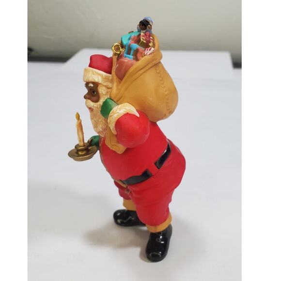 Vintage Hallmark Keepsake Ornament 1996 Making His Rounds African-American Santa - Picture 3 of 8